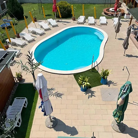19 Apartment *